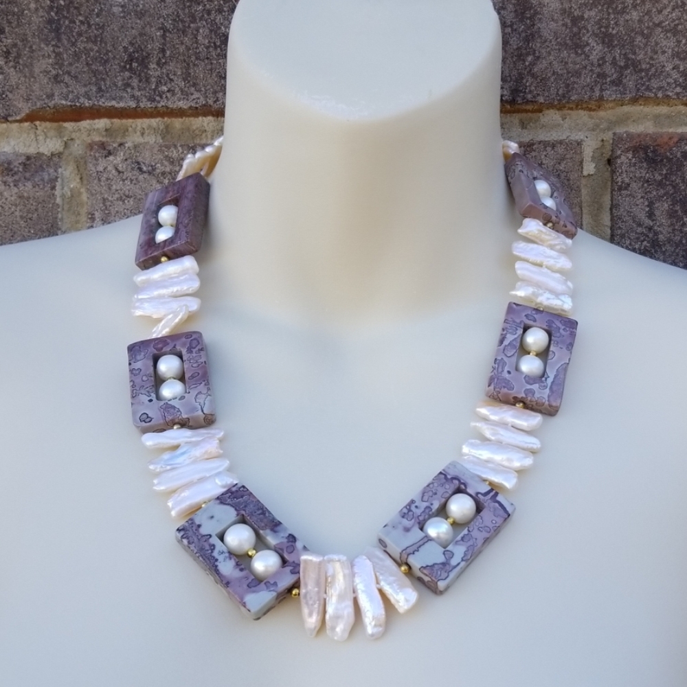 Pearl and stone necklace